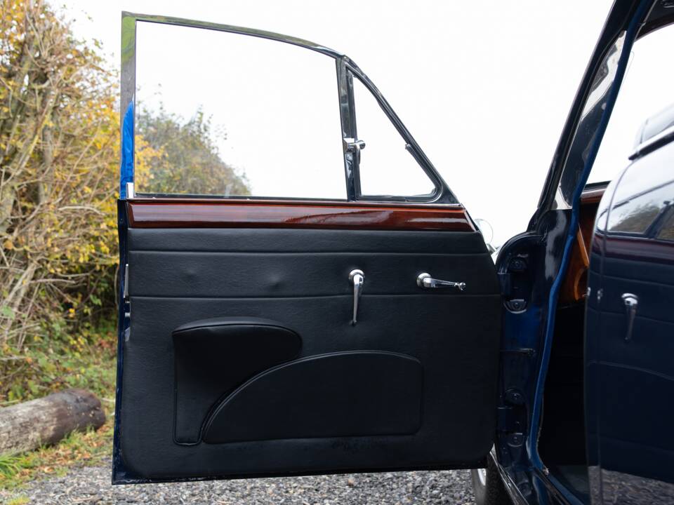 Bild 38/44 von Jaguar 340 (1968)