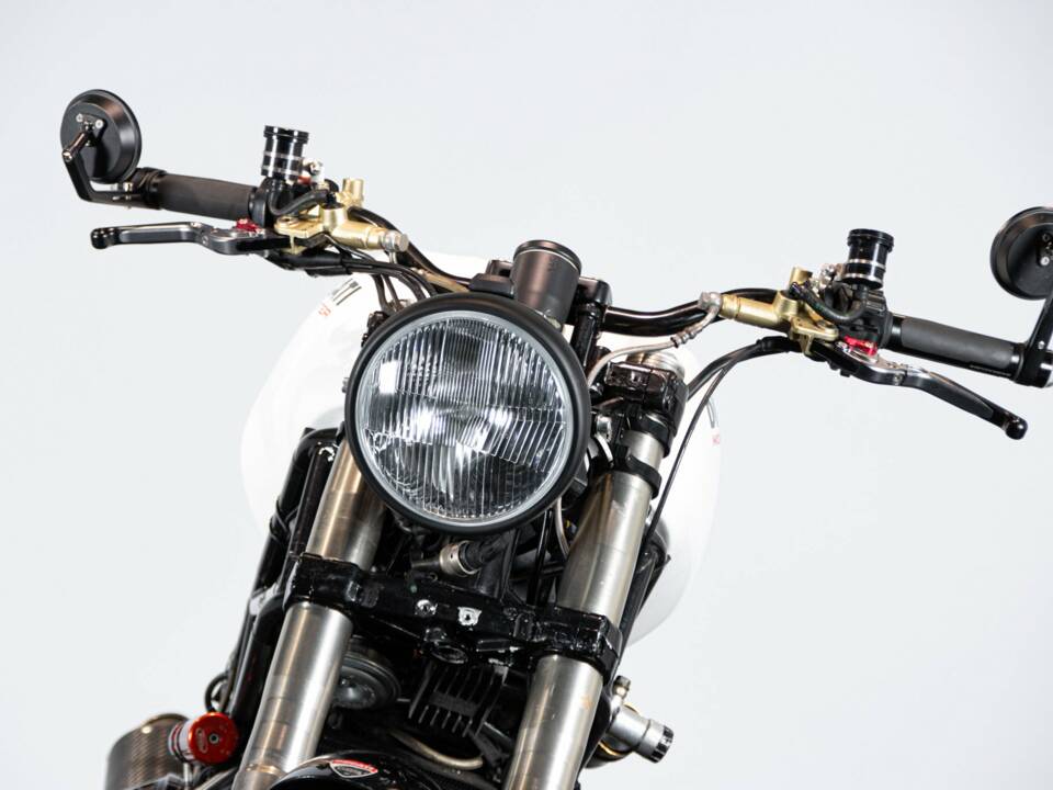 Image 32/50 of Ducati DUMMY (1998)