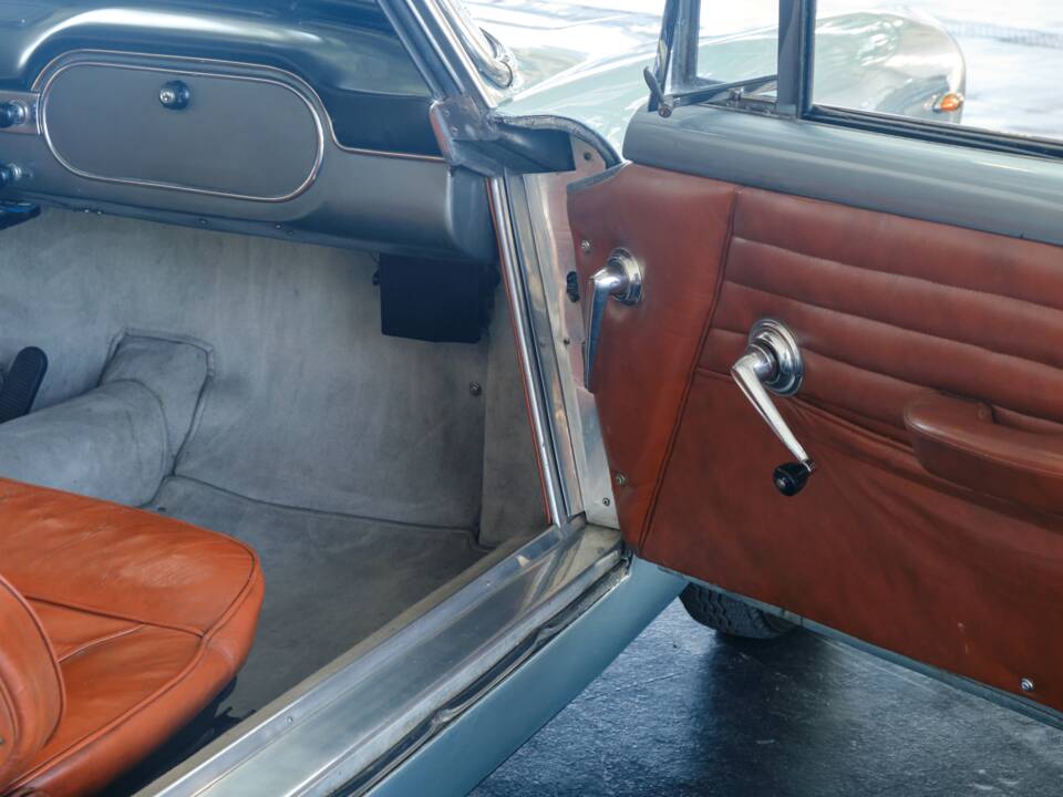 Bild 31/50 von Lancia Flaminia GT 2.5 3C Touring (1963)