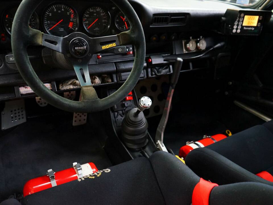 Bild 36/45 von Porsche 911 SC 3.0 (1981)