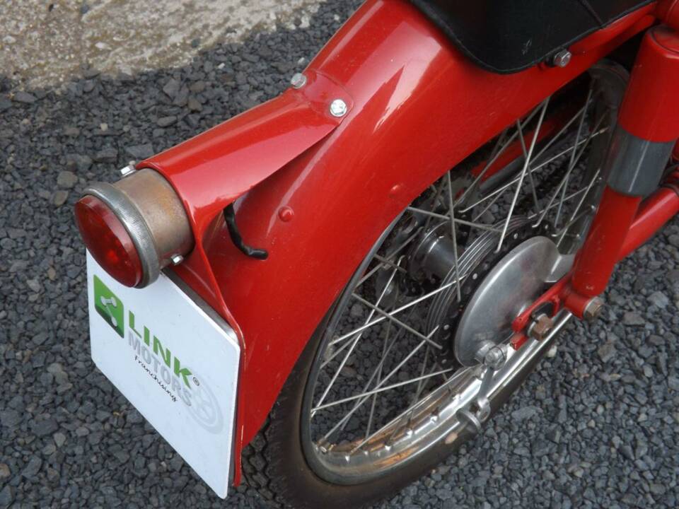Image 27/50 of Benelli Leoncino 2T (1959)