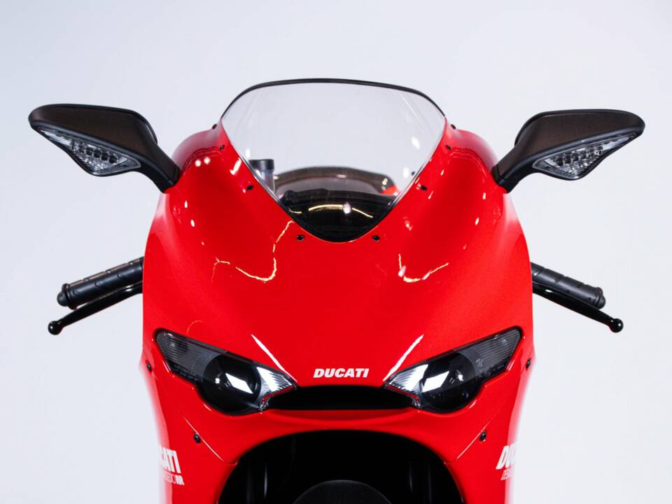 Image 44/50 de Ducati DUMMY (2008)