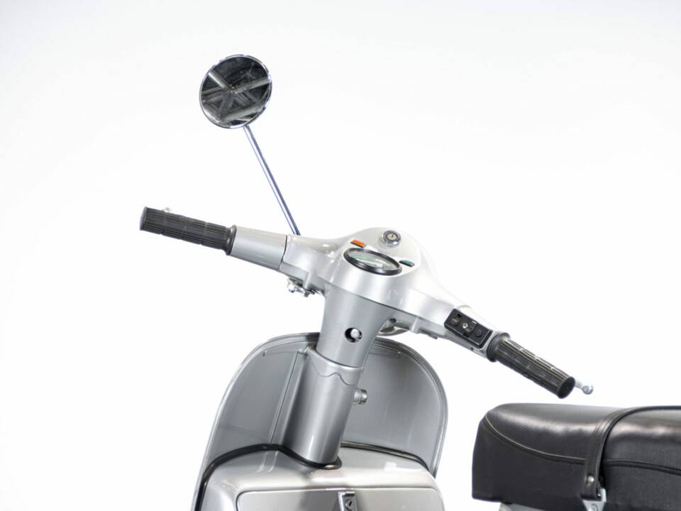 Bild 9/47 von Piaggio Vespa P 200 E (1977)