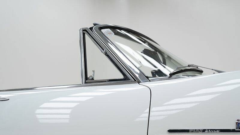 Image 14/15 of FIAT Dino Spider (1967)