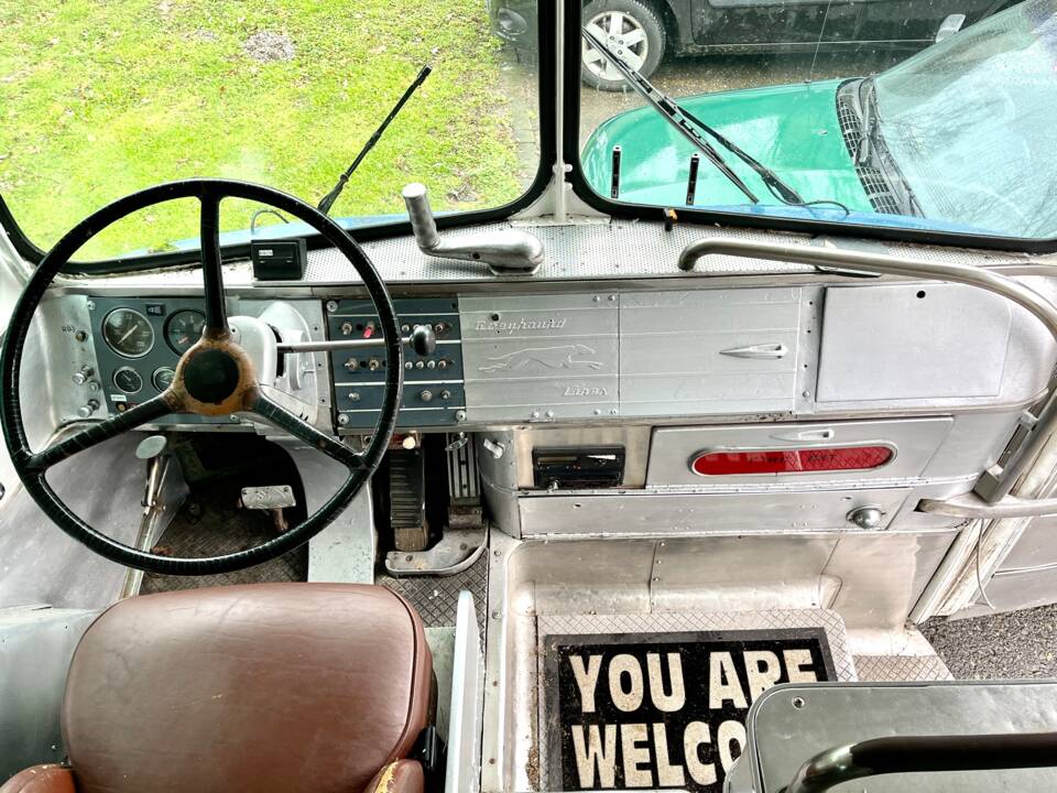 Bild 5/5 von GMC PD-3751 &quot;Silversides&quot; (1948)