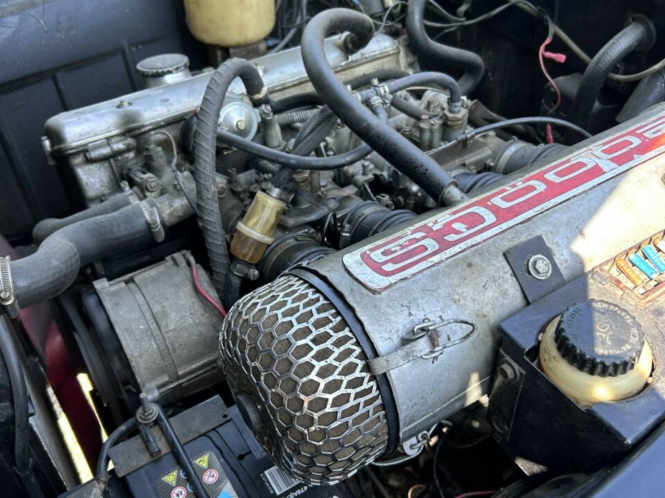 Image 15/19 of BMW 2000 C (1970)