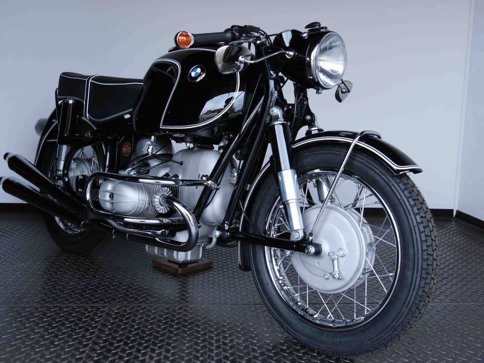 Image 64/98 of BMW R 69 S (1964)