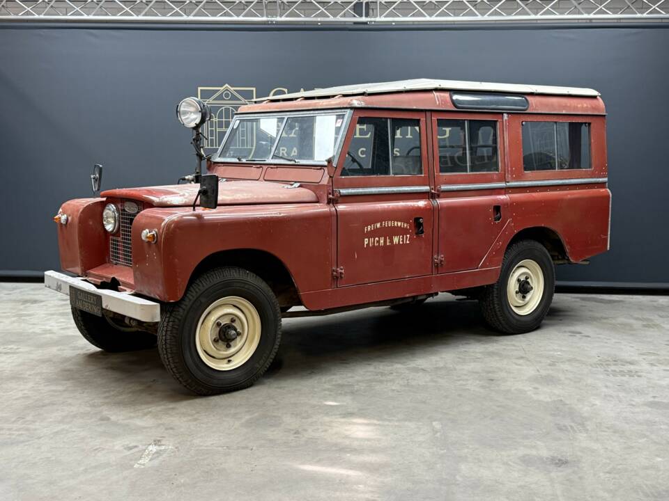 Immagine 44/50 di Land Rover 109 (1962)