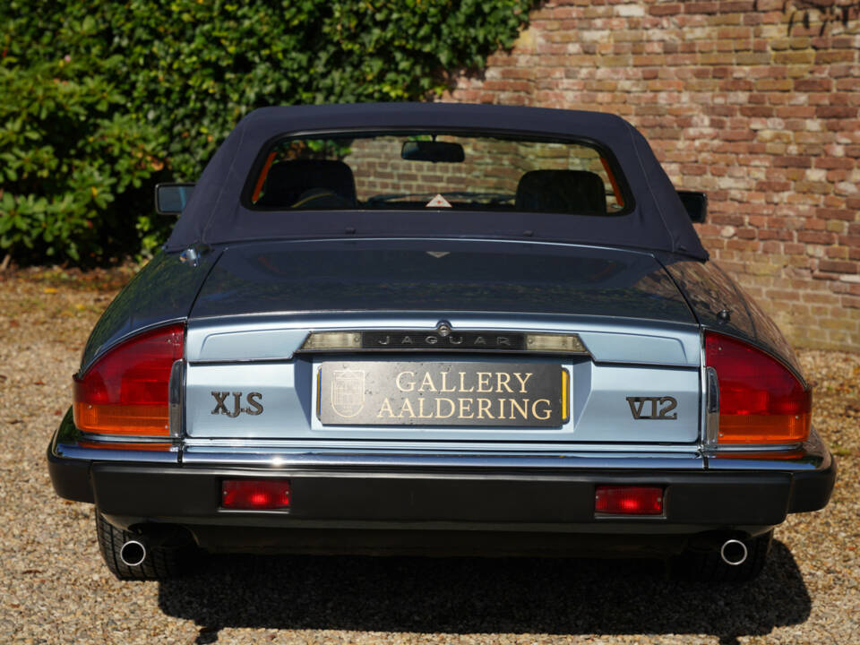 Image 6/50 of Jaguar XJS 5.3 V12 (1989)