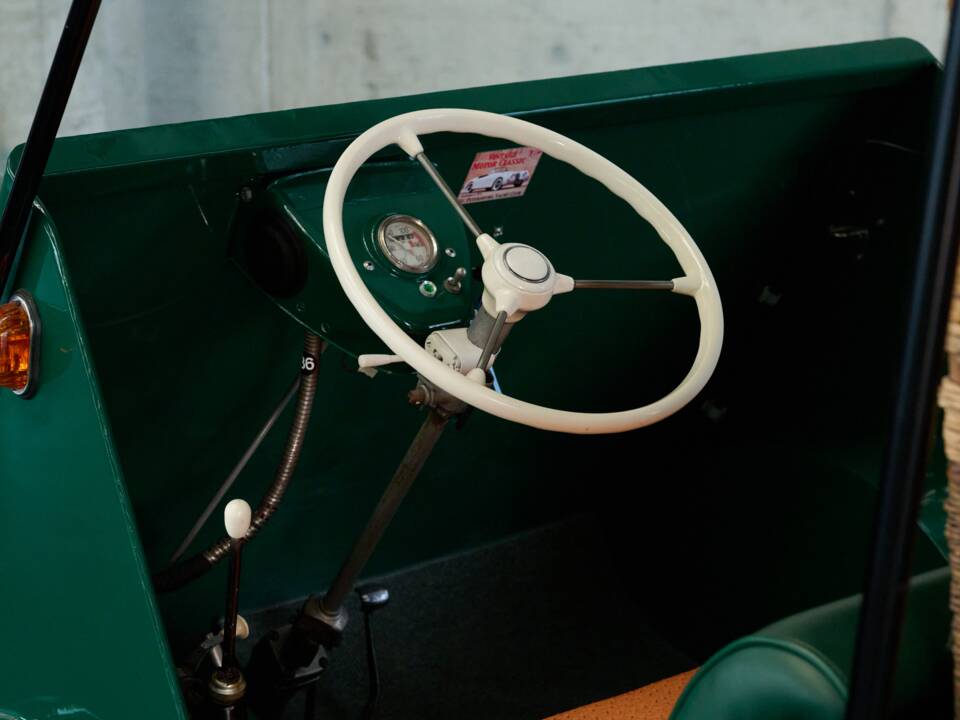 Image 17/50 of BMW Isetta hunting car (1955)