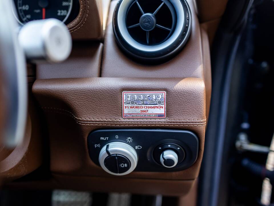Image 44/50 of Ferrari 612 Scaglietti (2008)