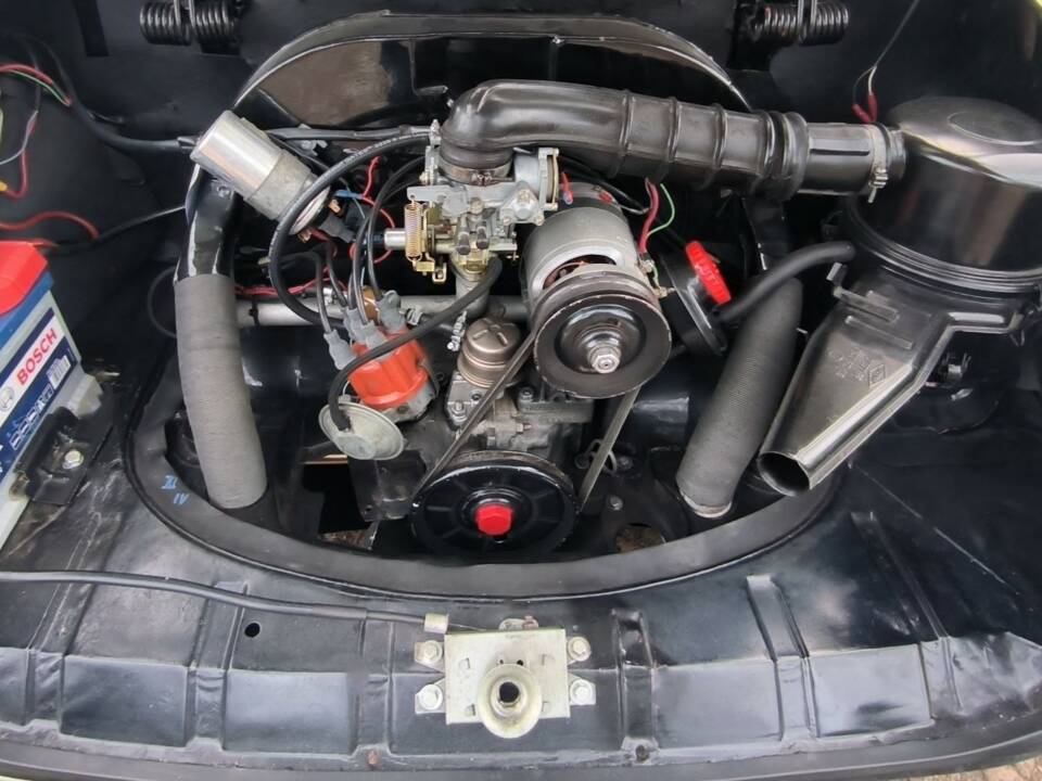 Immagine 39/54 di Volkswagen Karmann Ghia 1500 (1968)