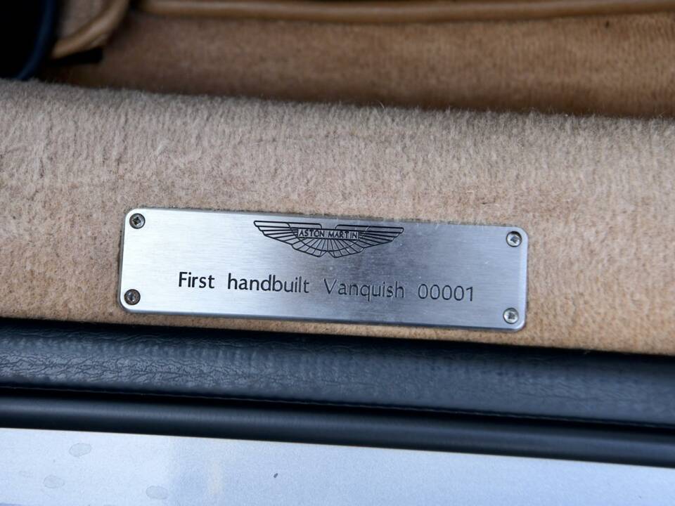Bild 47/50 von Aston Martin V12 Vanquish (2001)