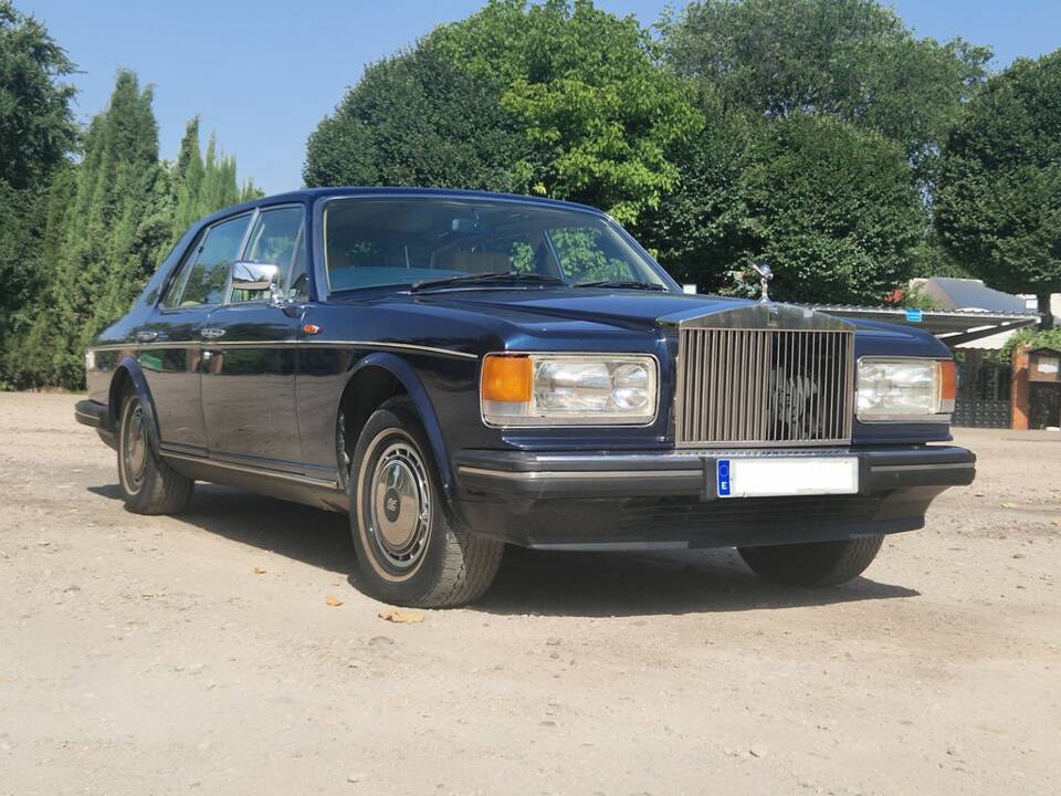 Imagen 3/8 de Rolls-Royce Silver Spirit (1987)