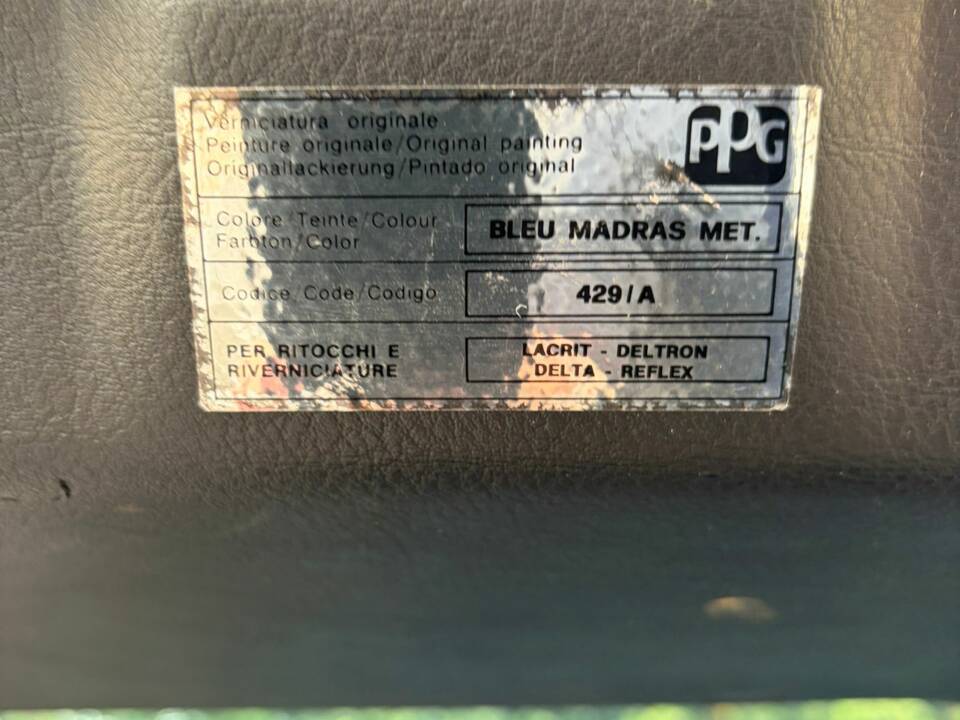 Image 18/20 of Lancia Thema Station Wagon 16V (1992)