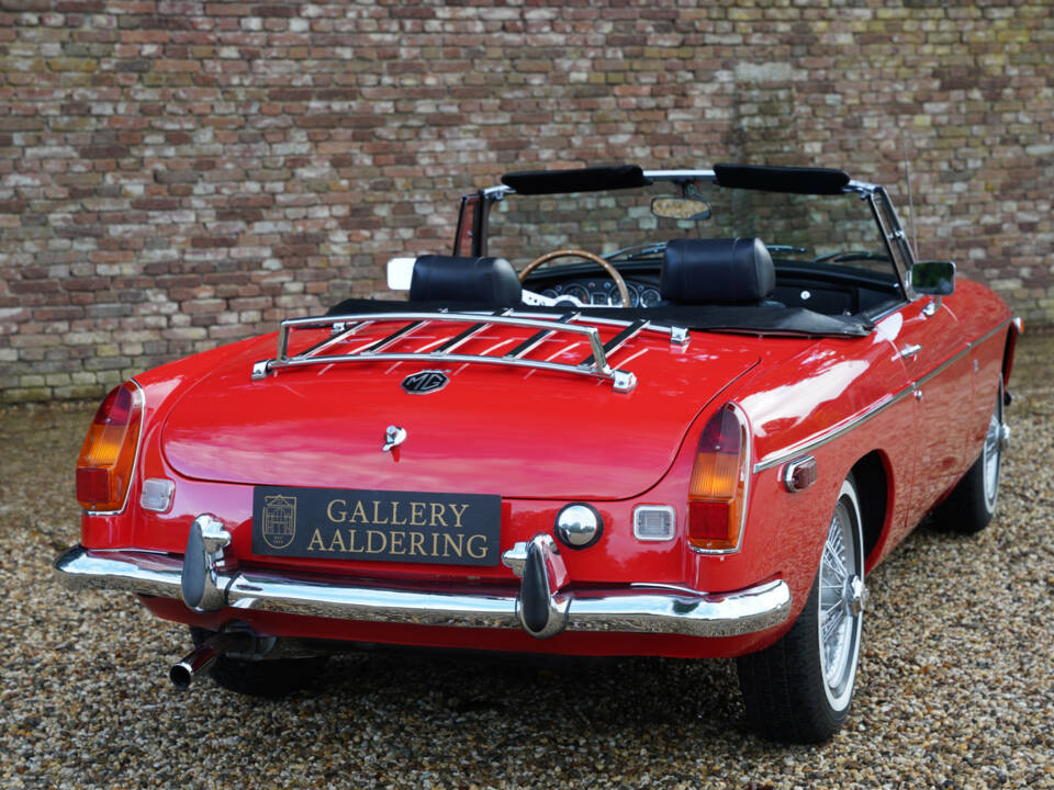 Bild 29/50 von MG MGB (1972)