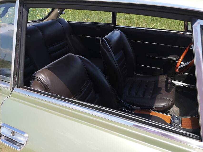 Immagine 25/69 di Alfa Romeo 1750 GT Veloce (1969)