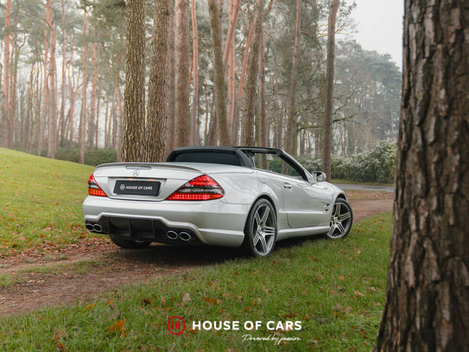 Image 8/43 of Mercedes-Benz SL 63 AMG (2008)