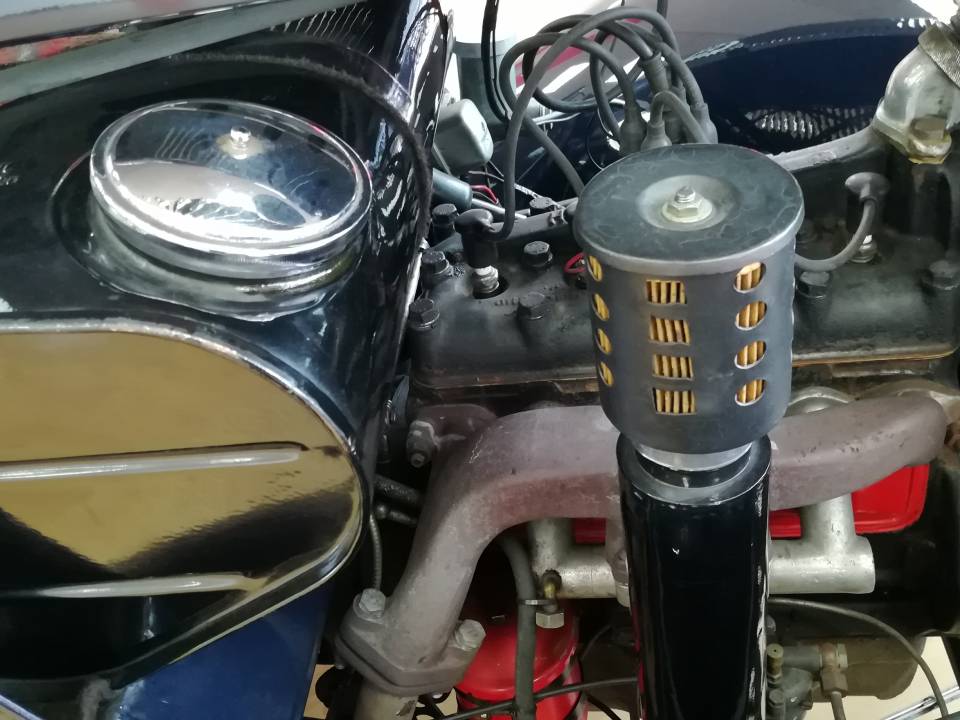 Imagen 35/50 de Mercedes-Benz 170 V Cabriolet B (1941)