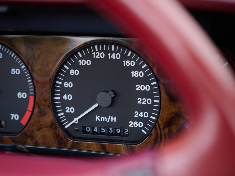 Image 23/50 of Jaguar XJS 6.0 (1993)
