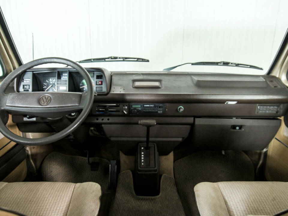 Bild 7/50 von Volkswagen T3 Caravelle GL 1.9 (1986)