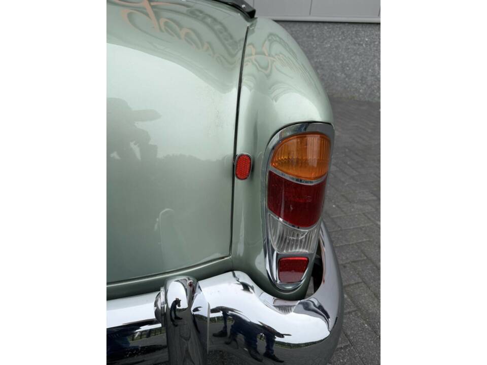 Image 25/50 of Mercedes-Benz 220 S Cabriolet (1958)
