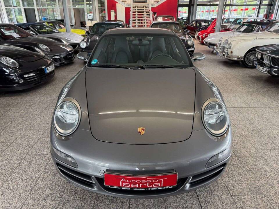 Bild 27/27 von Porsche 911 Carrera 4S (2007)