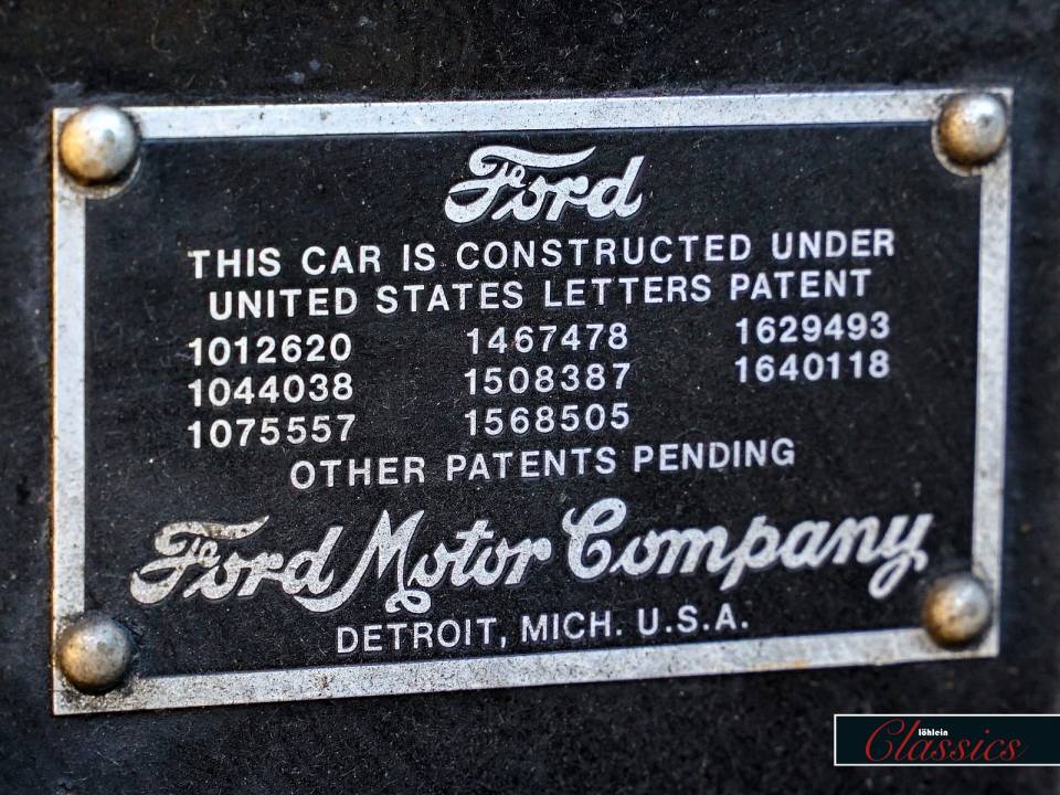 Image 19/20 of Ford Model A (1930)