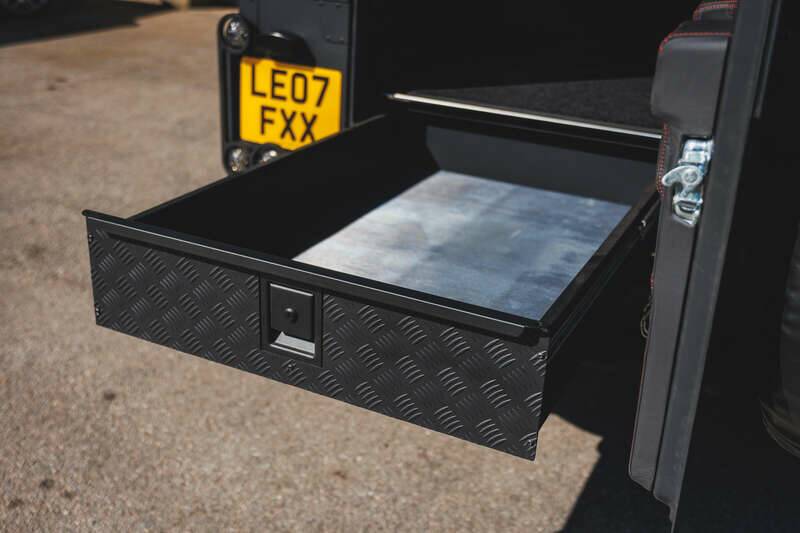 Bild 32/50 von Land Rover Defender Tophat (2007)