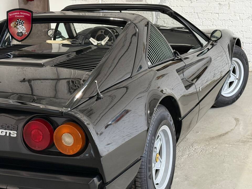 Immagine 71/78 di Ferrari 308 GTS (1980)