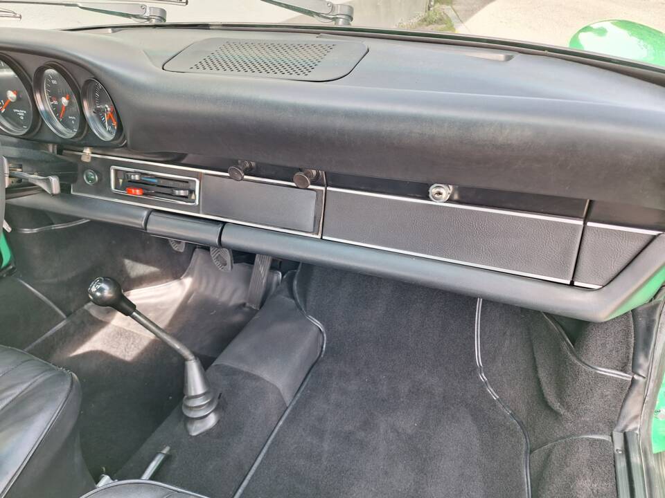Immagine 6/13 di Porsche 911 2.4 E (1972)