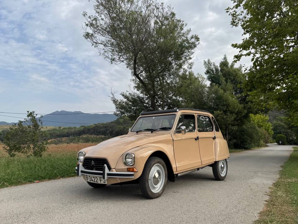 Bild 3/41 von Citroën Dyane 6 (1982)
