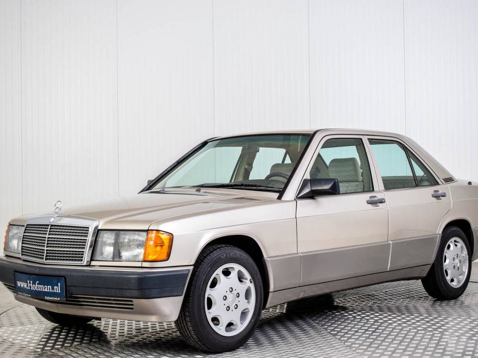 Bild 1/50 von Mercedes-Benz 190 D 2.5 Turbo (1989)