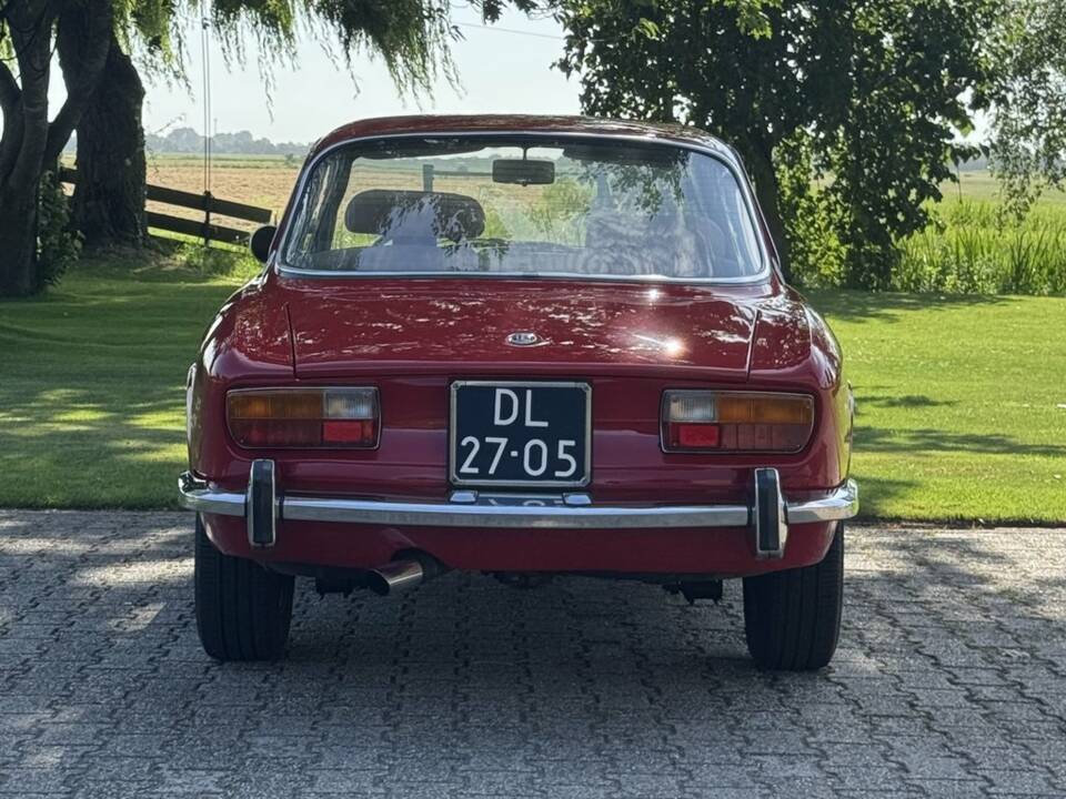 Afbeelding 7/8 van Alfa Romeo 2000 GTV (1971)