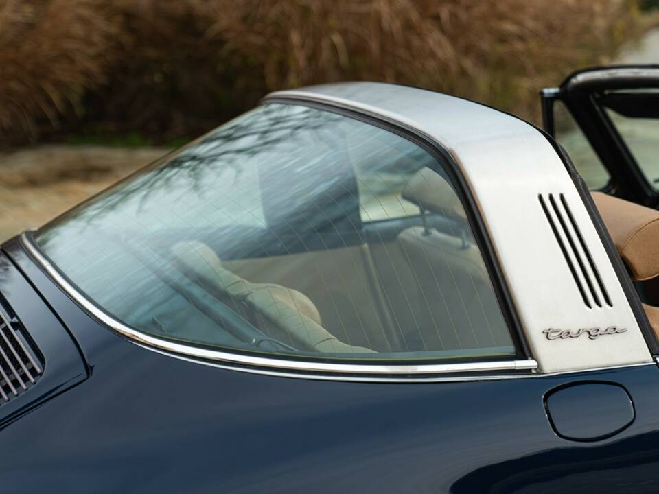 Afbeelding 10/50 van Porsche 911 2.4 S "Oilflap" (1972)