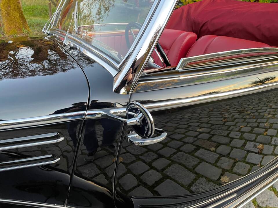 Image 13/17 de Mercedes-Benz 220 Cabriolet A (1954)