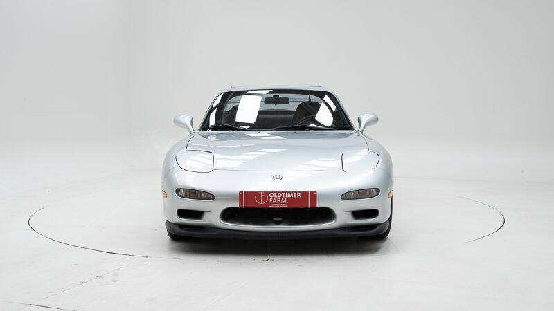 Bild 9/15 von Mazda RX-7 (1992)