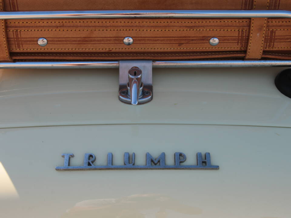 Image 51/83 of Triumph TR 3A (1959)