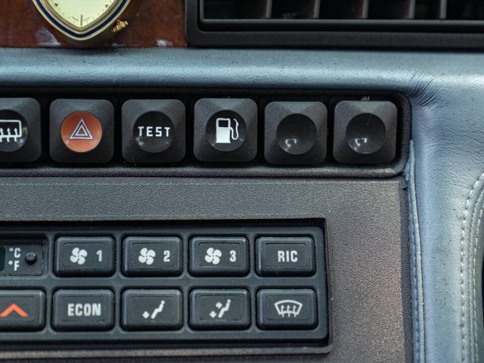 Imagen 36/50 de Maserati Biturbo Si (1988)