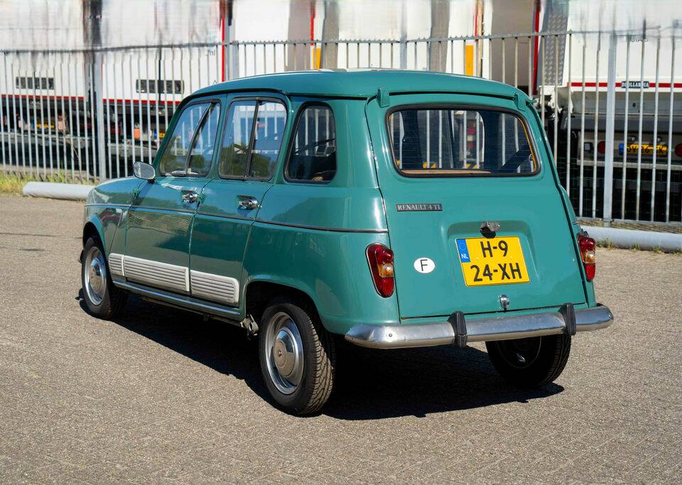 Bild 4/8 von Renault R 4 TL (1980)