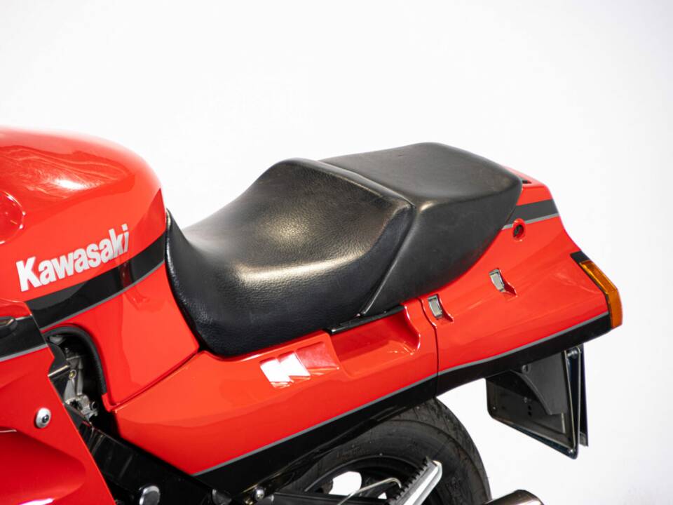 Imagen 32/47 de Kawasaki GPz 1000RX (1986)