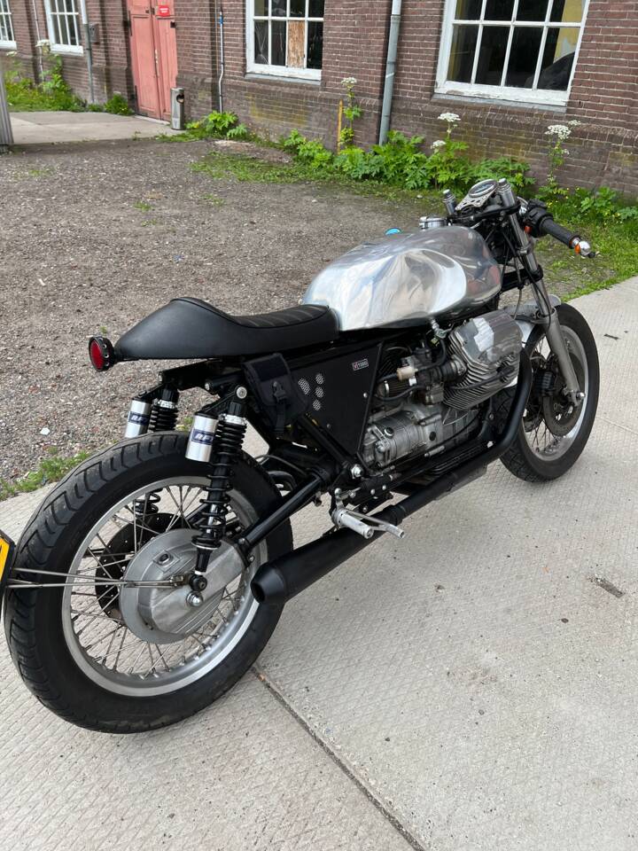 Image 11/14 de Moto Guzzi California III (1993)
