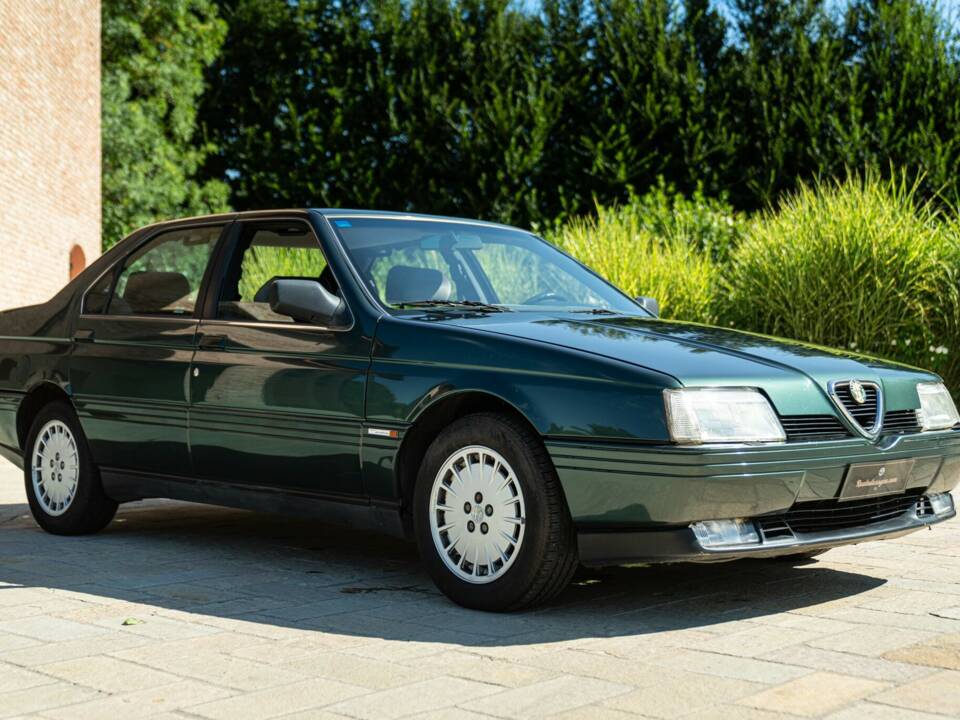 Image 3/50 de Alfa Romeo 164 2.0i V6 Turbo (1992)