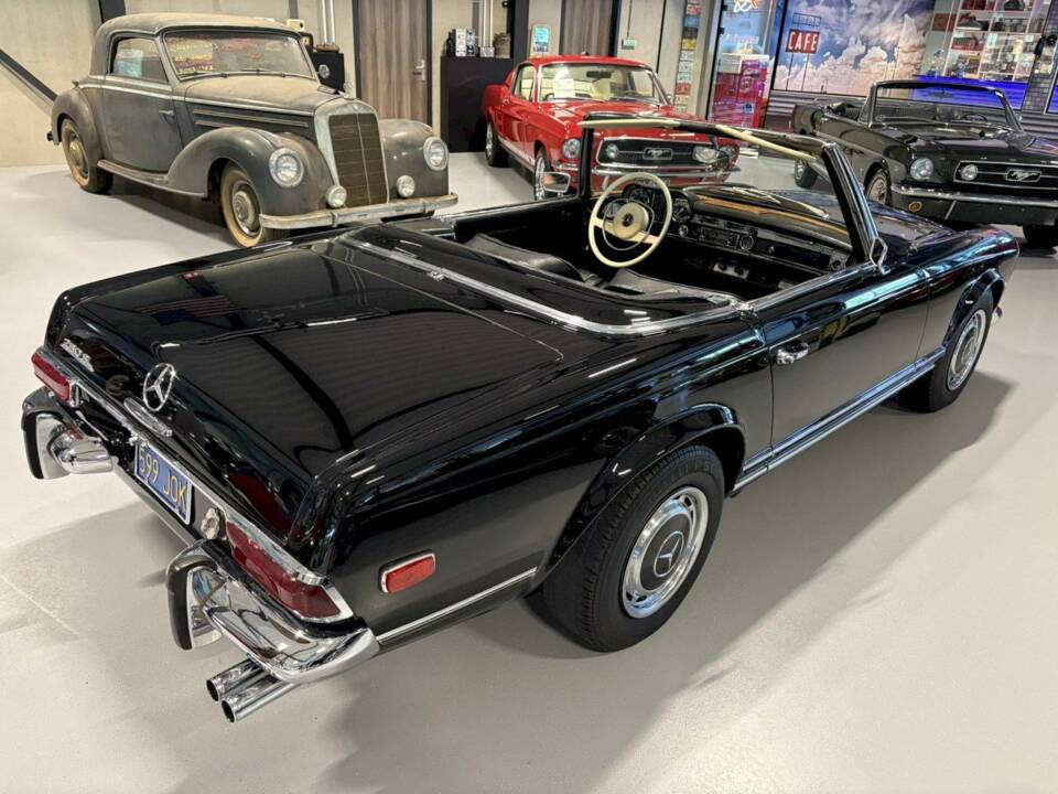 Bild 14/36 von Mercedes-Benz 280 SL (1968)