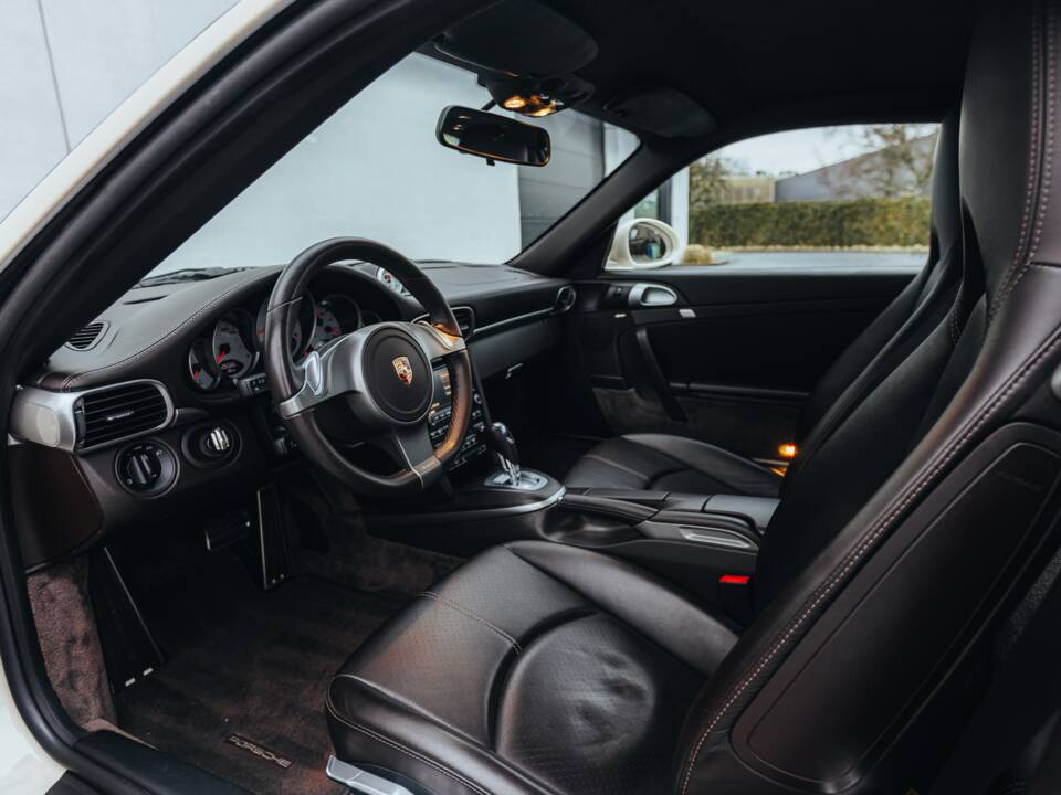 Afbeelding 43/53 van Porsche 911 Carrera S (2010)
