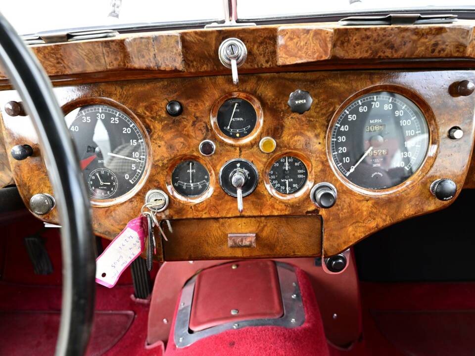 Bild 34/50 von Jaguar XK 140 FHC (1954)
