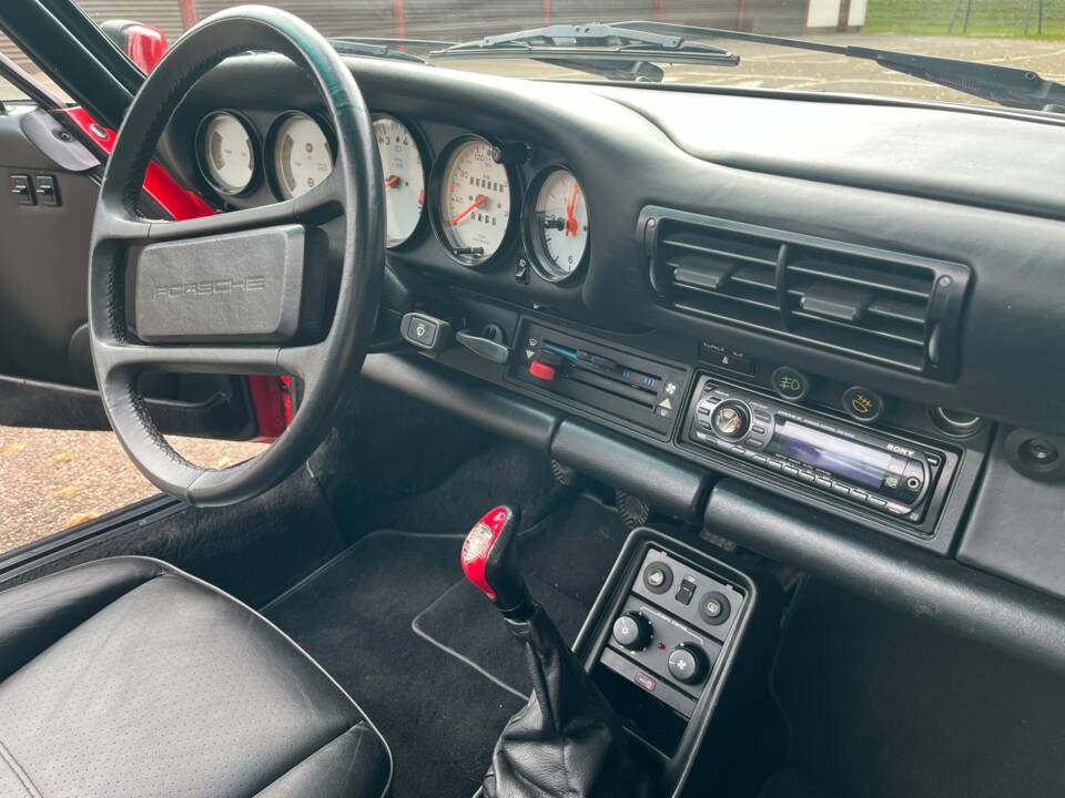 Afbeelding 12/16 van Porsche 911 Carrera 3.2 (1986)