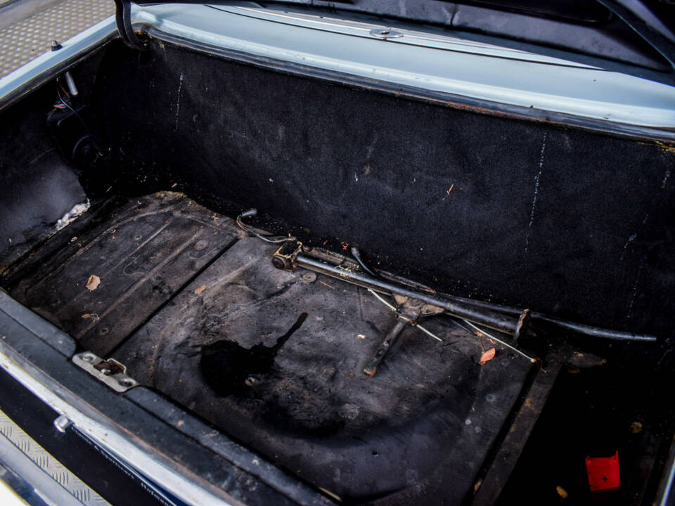 Image 31/47 of Mercedes-Benz 450 SL (1973)