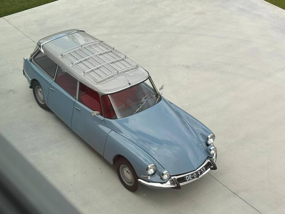 Imagen 12/15 de Citroën DS 21 Familiale (1966)