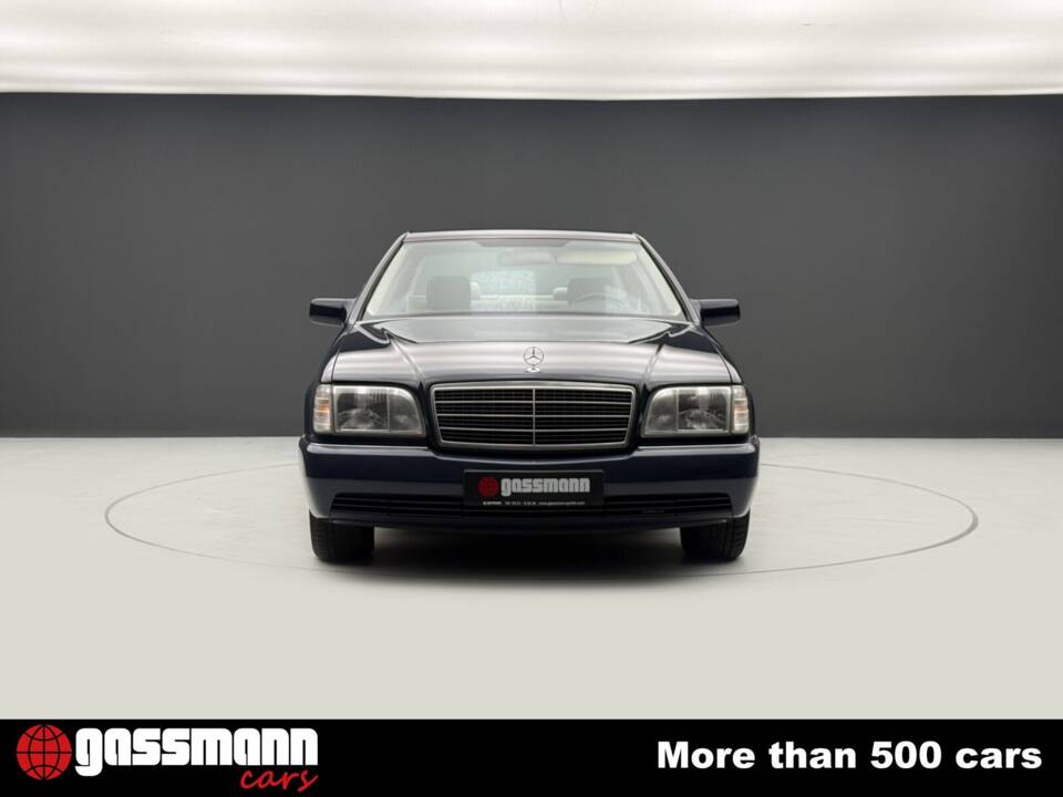 Bild 2/15 von Mercedes-Benz 300 SE (1992)